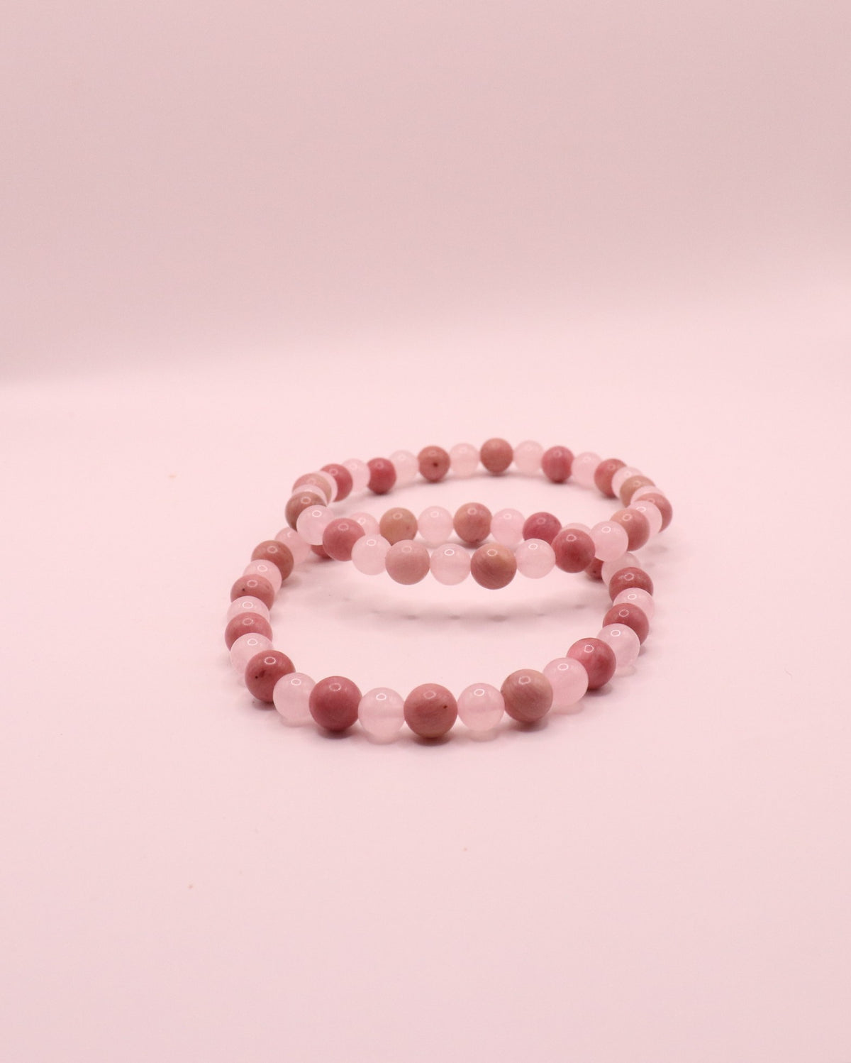 Armband rozenkwarts/ thuliet elastisch